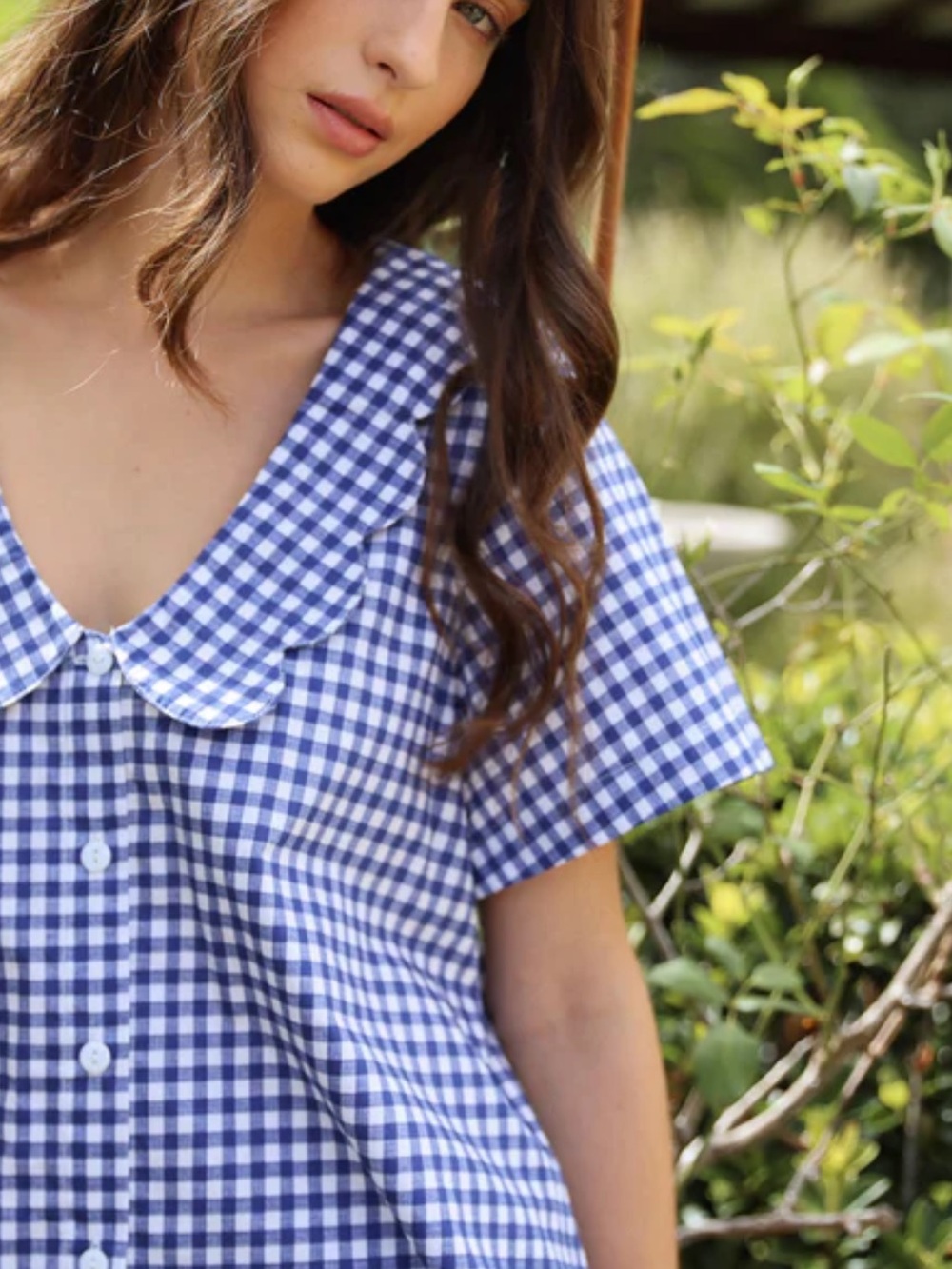 Gingham Short-Sleeve Pajama Set in Navy and White - Picture 3 of 12